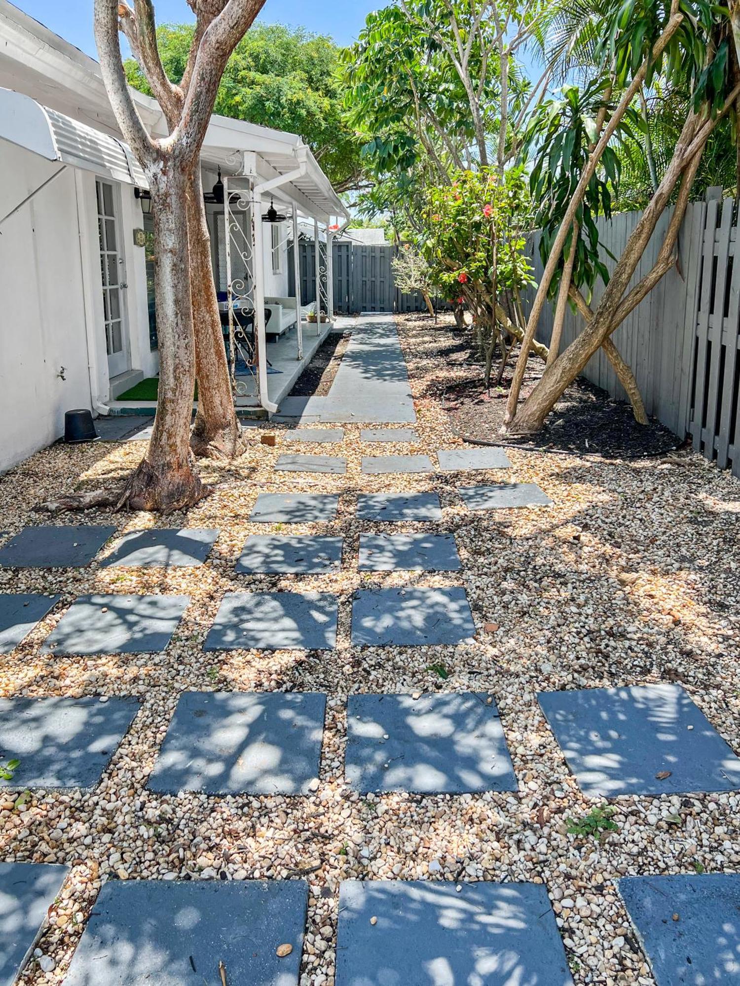 Stylish & Cozy Escape Near The Beach- Free Parking, Backyard, Private, Bbq Pompano Beach Esterno foto